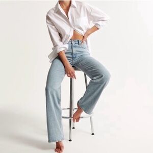 Abercrombie & Fitch High Rise 90s Relaxed Jean